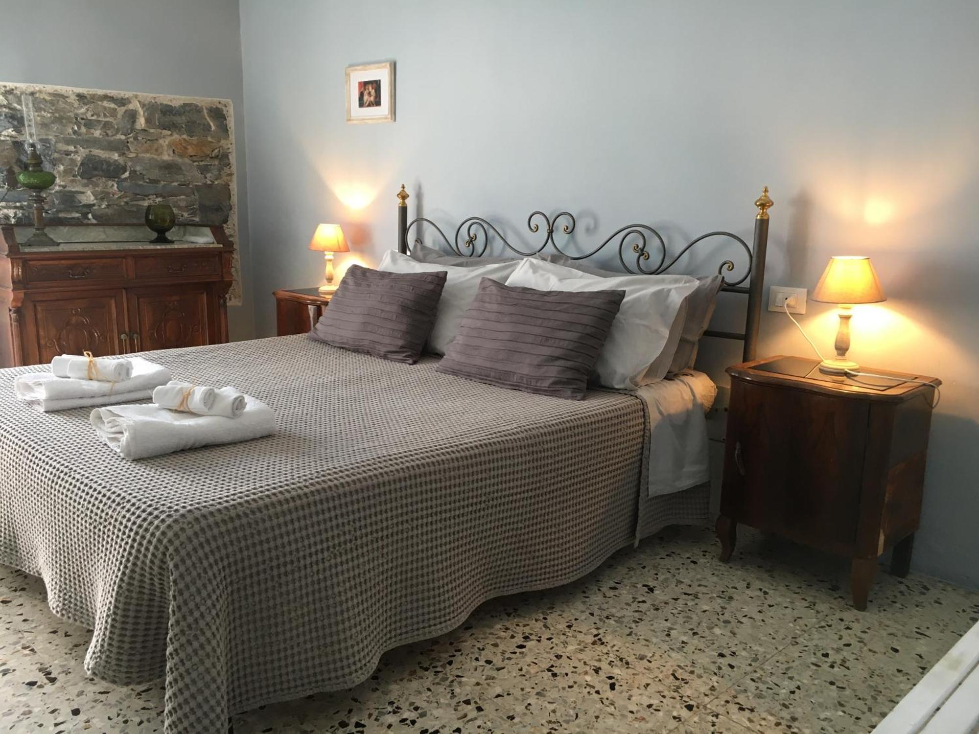 La Casa Di Chicca & Paolo Villa La Spezia Værelse billede